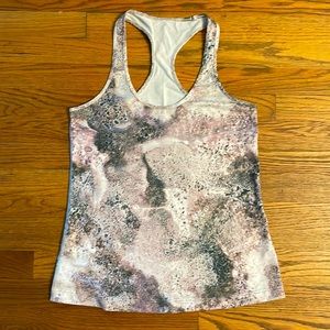 Lululemon racerback tank top. abstract grey and purple print. EUC Size 10 hemmed